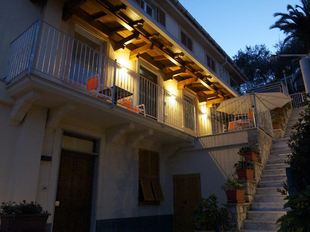 88 Miglia Panzió La Spezia Kültér fotó