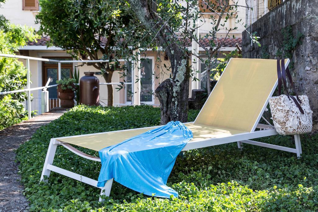 88 Miglia Panzió La Spezia Kültér fotó
