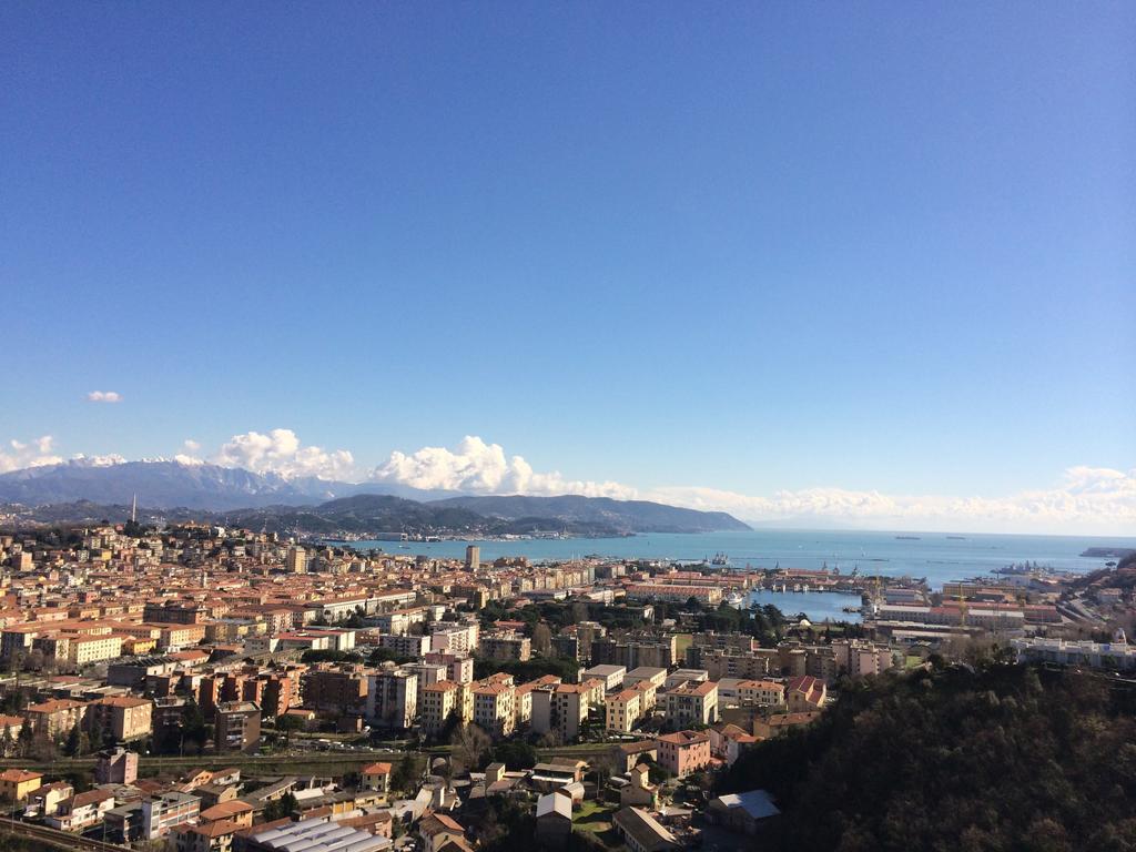 88 Miglia Panzió La Spezia Kültér fotó