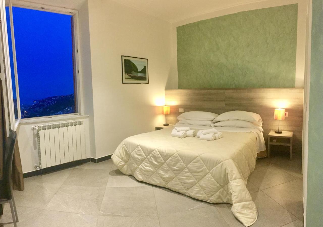 88 Miglia Panzió La Spezia Kültér fotó